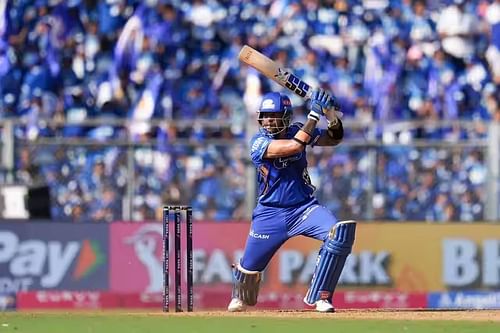 Suryakumar Yadav scored an enterprising half-century in MI's IPL 2025 clash against LSG. [P/C: iplt20.com]