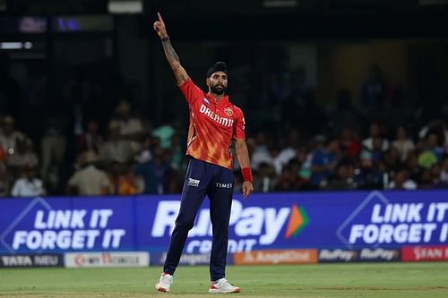 Harpreet Brar hasn't yet played a game for PBKS in IPL 2025. [P/C: iplt20.com]