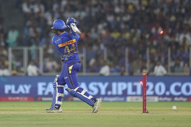 Jaydev Unadkat snares a brilliant one-handed reflex catch off his own bowling to dismiss Ryan Rickelton for 11 in SRH vs MI IPL 2025 match [Watch]