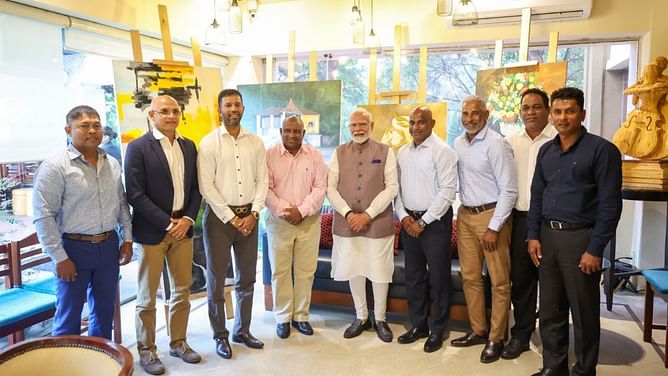 IPL 2025 के बीच पीएम नरेंद्र मोदी ने वर्ल्ड कप विनर्स से की मुलाकात, तस्वीरें शेयर करते हुए कही ये बात