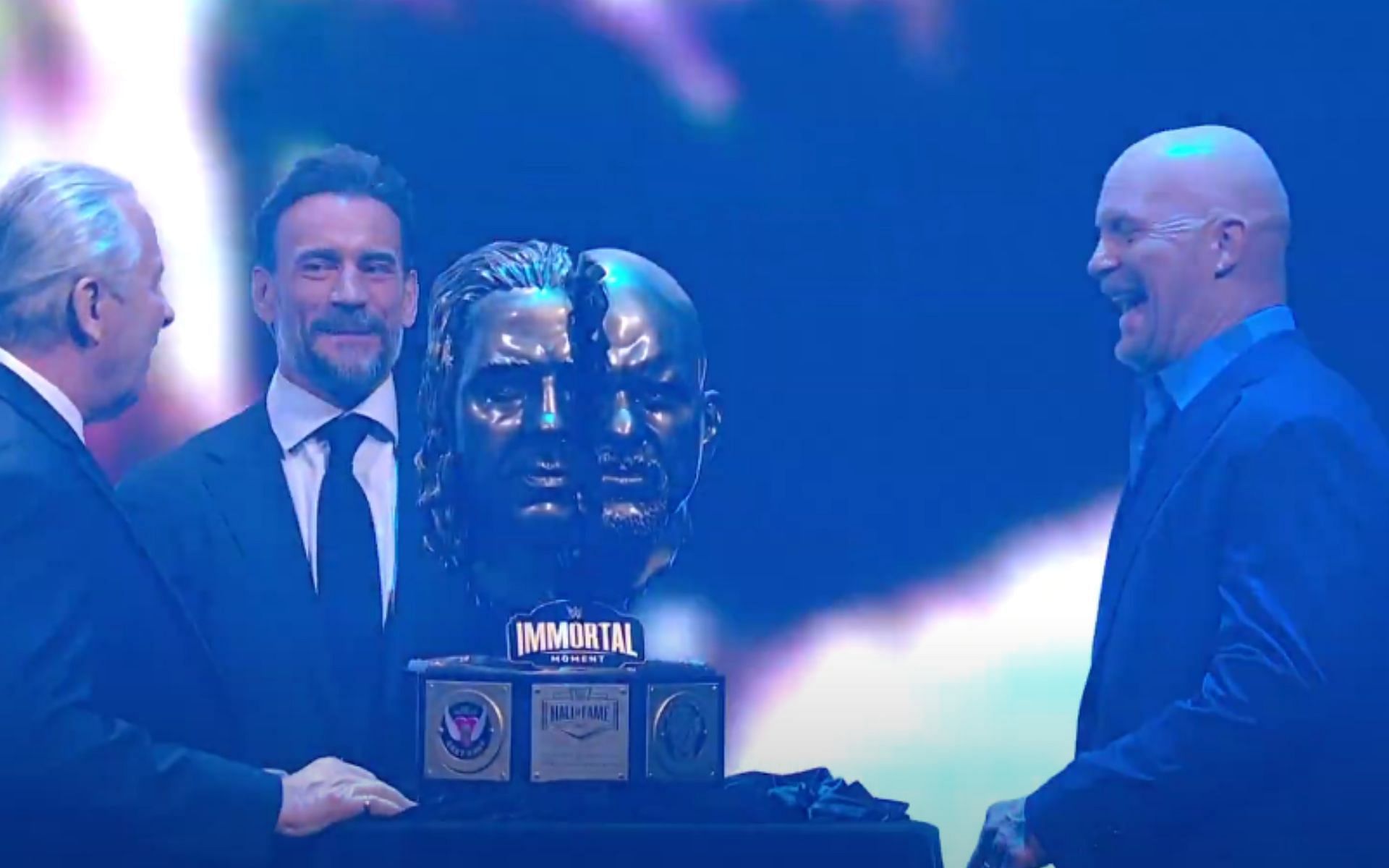 An awkward moment at the Hall of Fame (Pic Courtesy: WWE on YouTube)