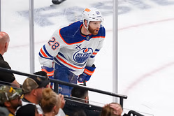 Connor Brown injury: After Zach Hyman, Oilers HC Kris Knoblauch gives concerning update on key winger's Game 5 availability