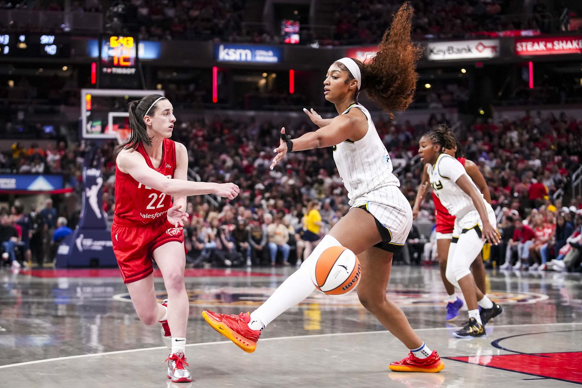 WNBA: Chicago Sky at Indiana Fever - Source: Imagn