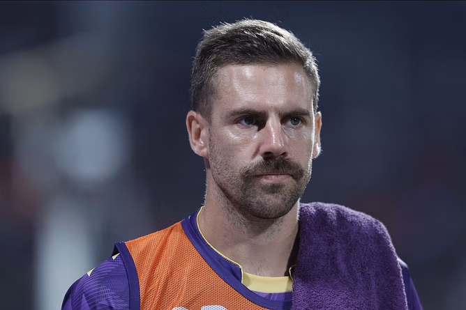 5 renowned bowlers who picked up just a single wicket in IPL 2025 ft. Anrich Nortje