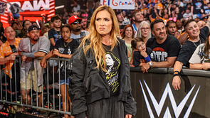 Becky Lynch seems more "maniacal" in current feud; wrestling veteran feels WWE star is helping her (Exclusive)