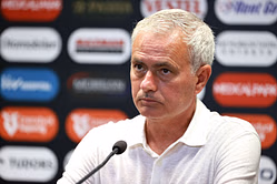 "The millions that UCL gives for him is the best" - Mourinho calls out Tottenham chairman as they defeat Manchester United to win UEL