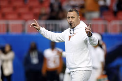 “I wish I had another $15M or so”: Steve Sarkisian dismisses $40M roster rumors with candid admission