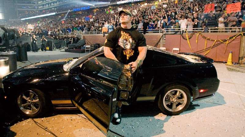 मौके जब WWE सुपरस्टार्स ने गाड़ियों से जबरदस्त एंट्री की