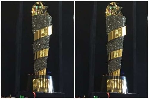 The trophy the teams are playing for