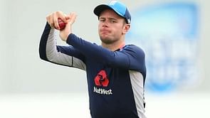 Crane to replace Woakes in fifth Ashes Test